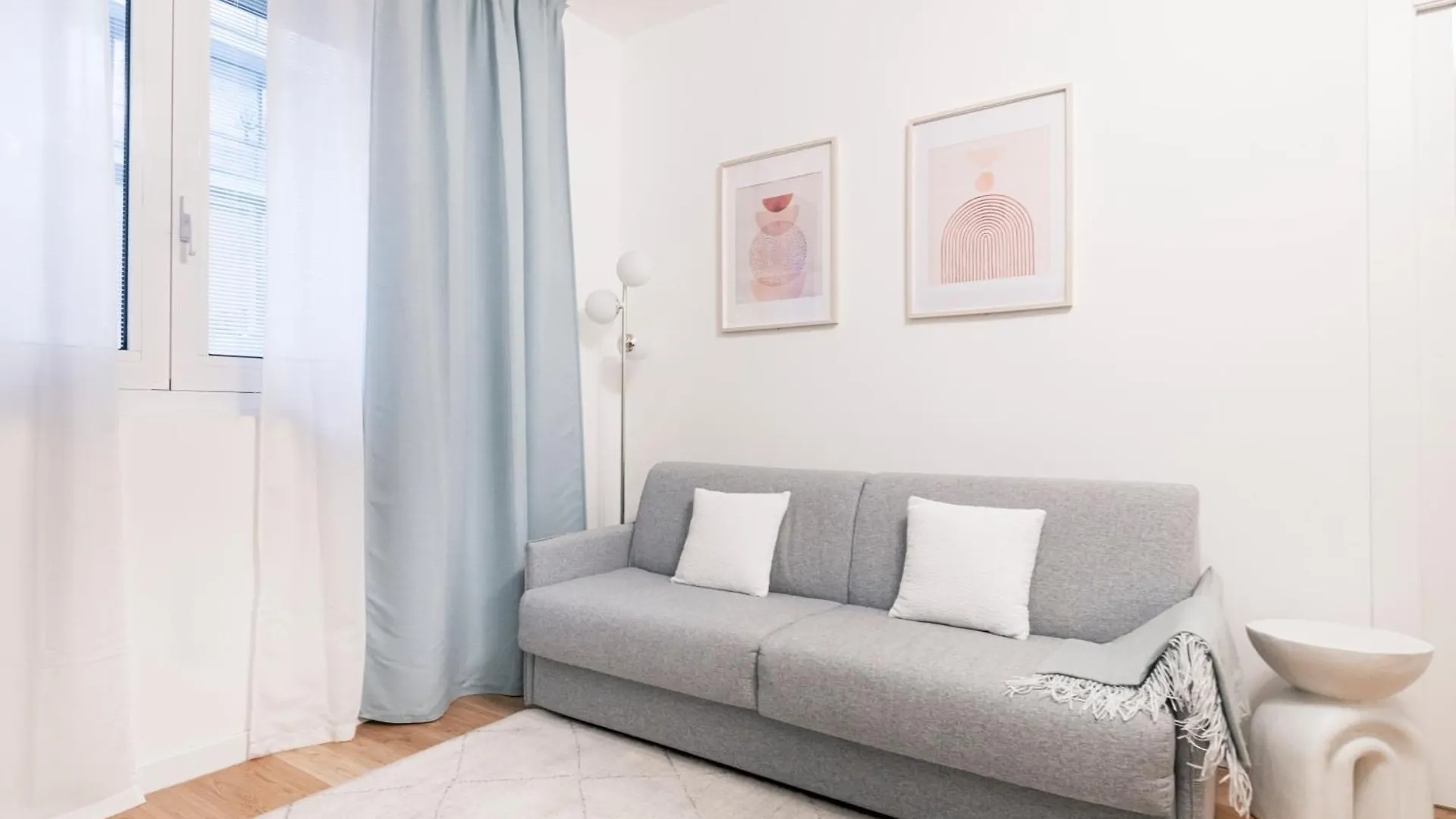 דירות Easylife - Design And Relax In The Heart Of מילאנו 0*,  איטליה